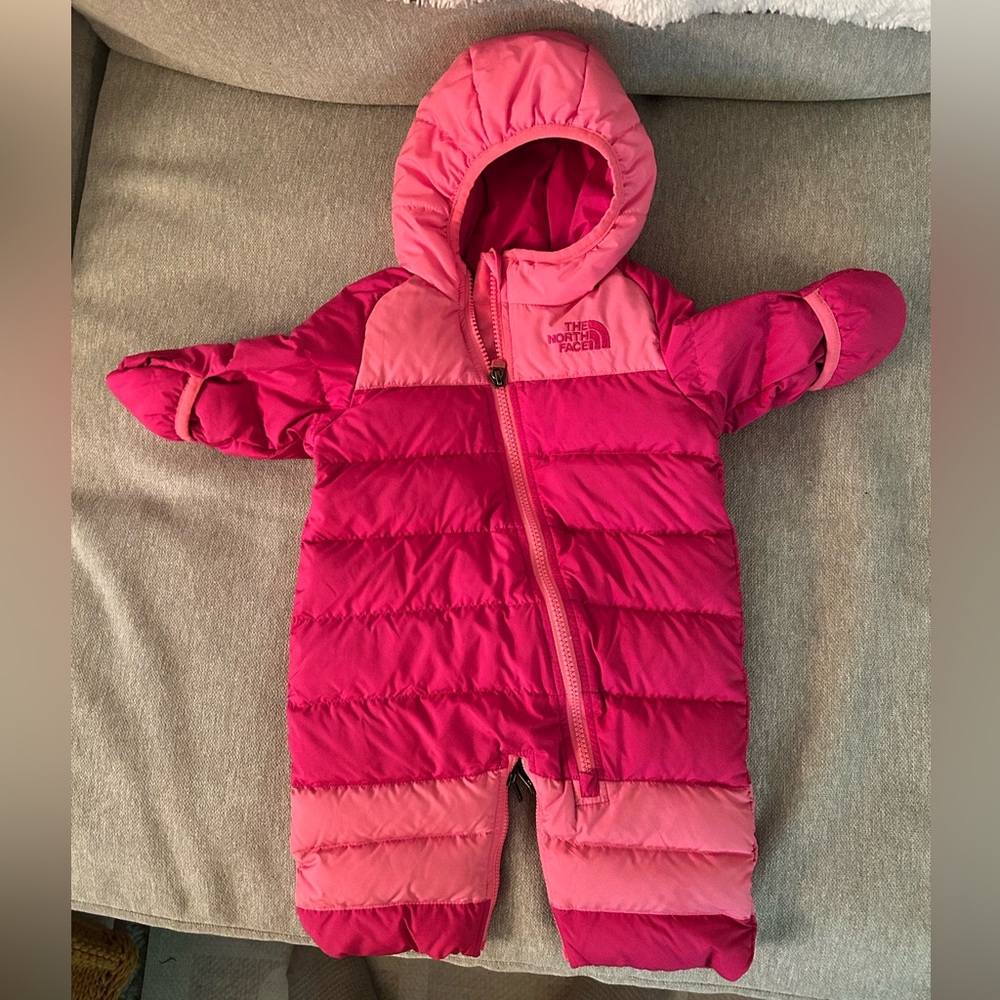 Northface down snow bunting suit 0-3 mos